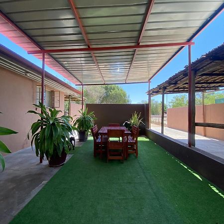Inecia'S B & B Uis Exterior foto